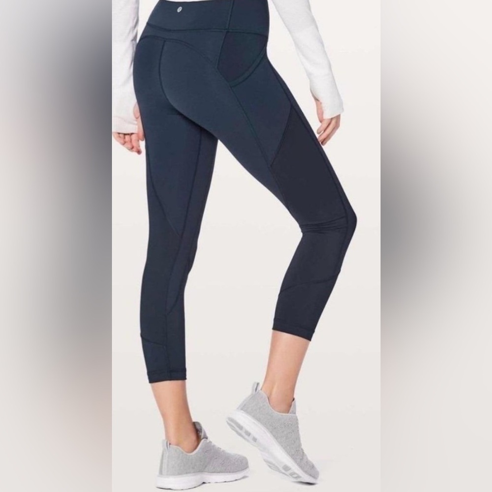 Lululemon All The Right Places Crop II 23” Leggings in True Navy - Size 2